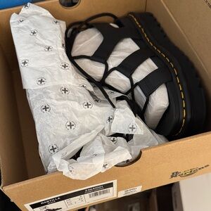Dr. Martens docs nartilla Black hybrid leather lace up gladiator Sandals US 8 9